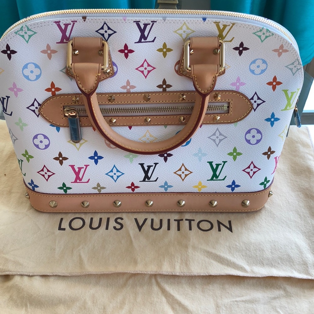 Louis Vuitton Alma bag price FIRM